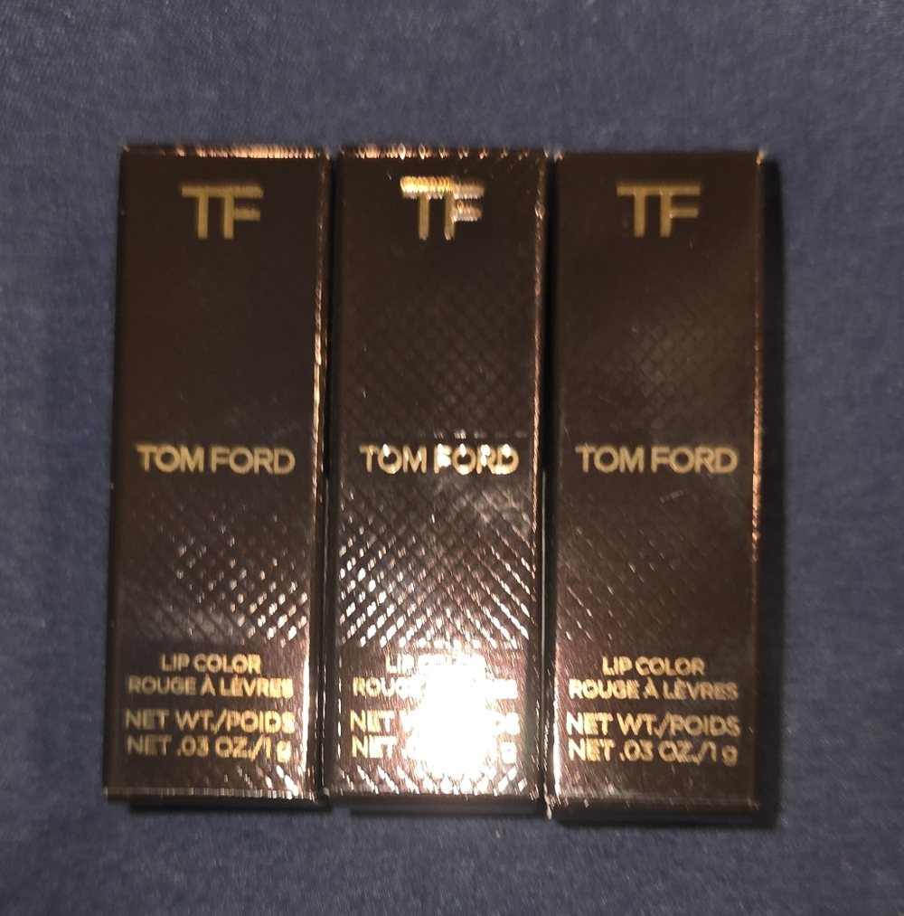 Tom Ford Lip Color Trio  2 Scarlet Rouge (16) & 1 Runway Rose (19) 3 Mini